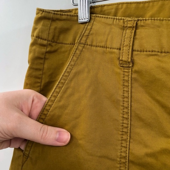 CABI 5504 The Tracker Pant 6 Jogger Marigold Mustard Pants Stretch Cotton Snap - Picture 4 of 8